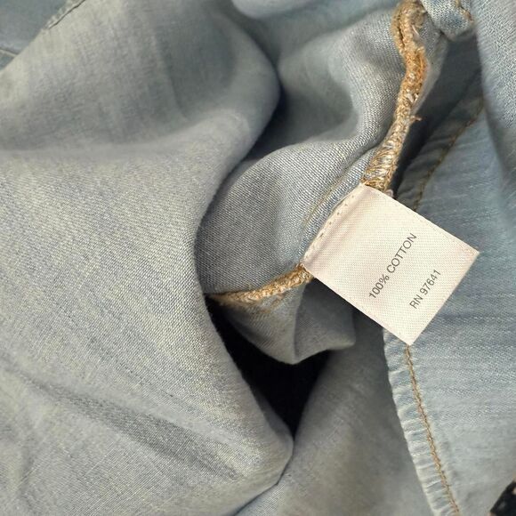 J. Jill 100% cotton Long Sleeve Light Blue Denim Buttoned Shirt Size M - Picture 6 of 9